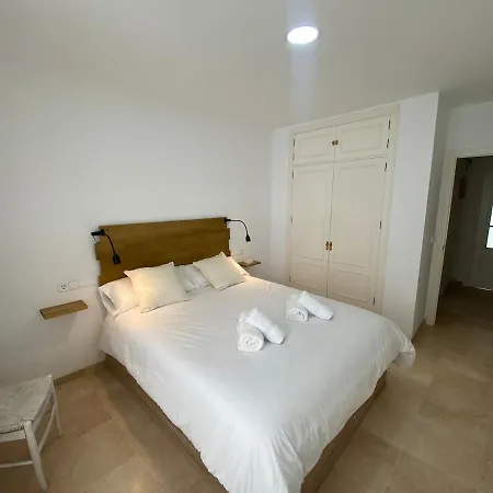 Tartaneros 4 Apartment *